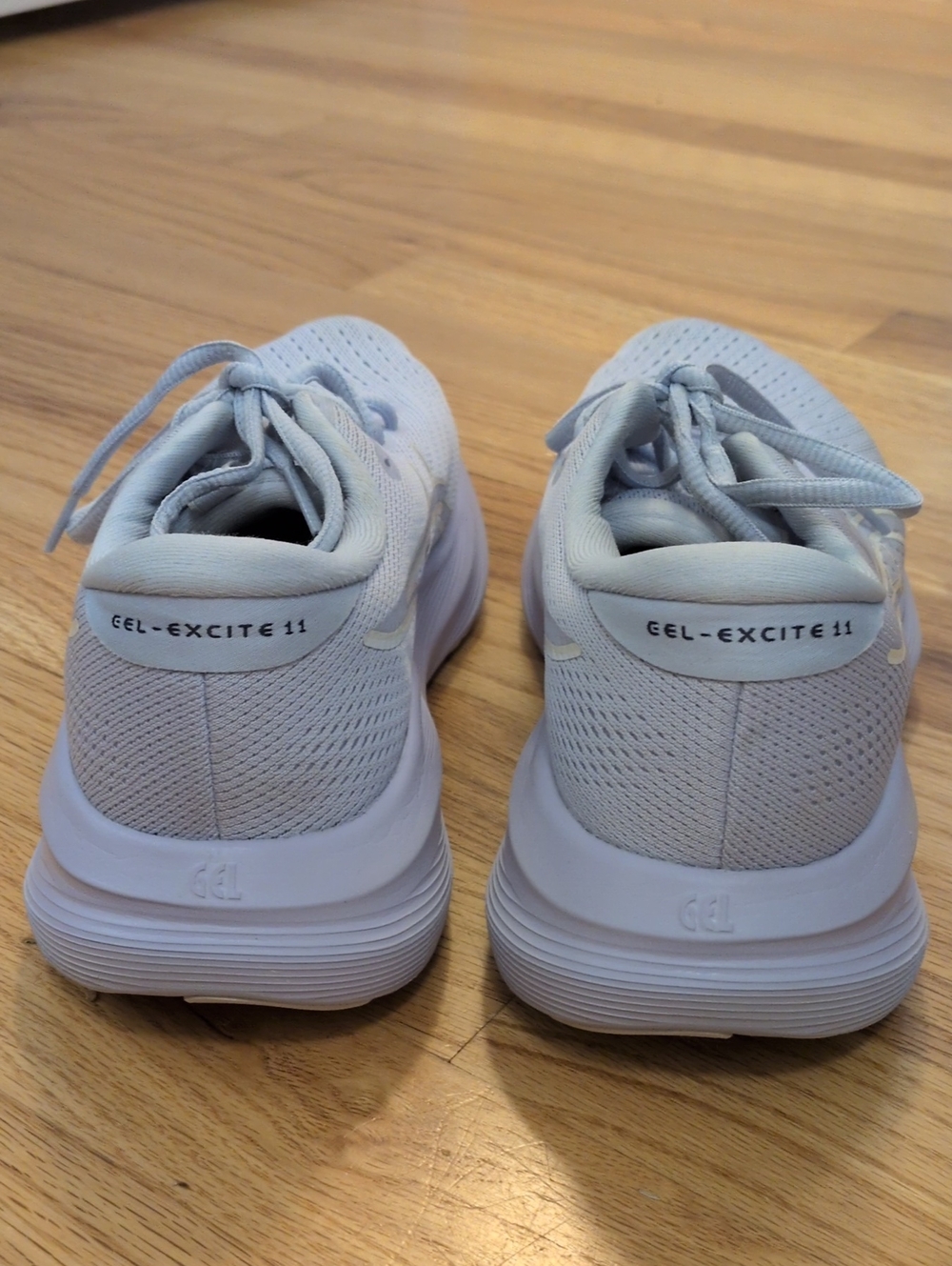 Asics Gel-Excite 11 Athletic Shoes - Picture 6 of 12